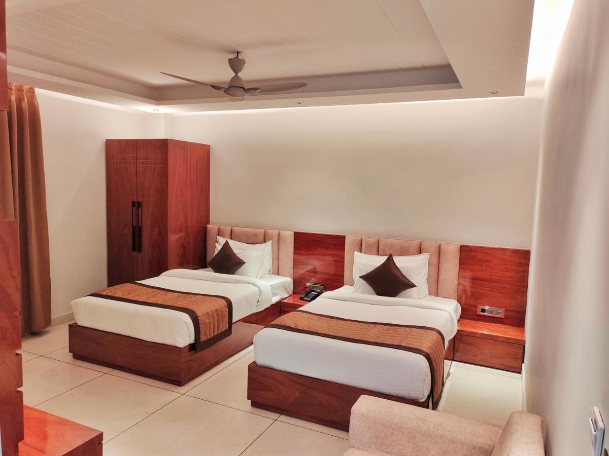 Hotel Suncity Palace Katihar Extérieur photo
