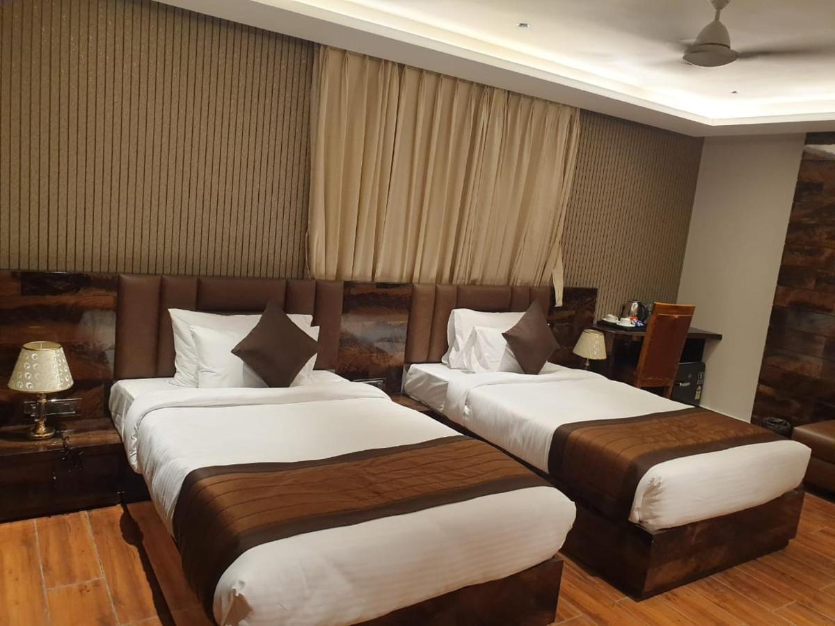 Hotel Suncity Palace Katihar Extérieur photo