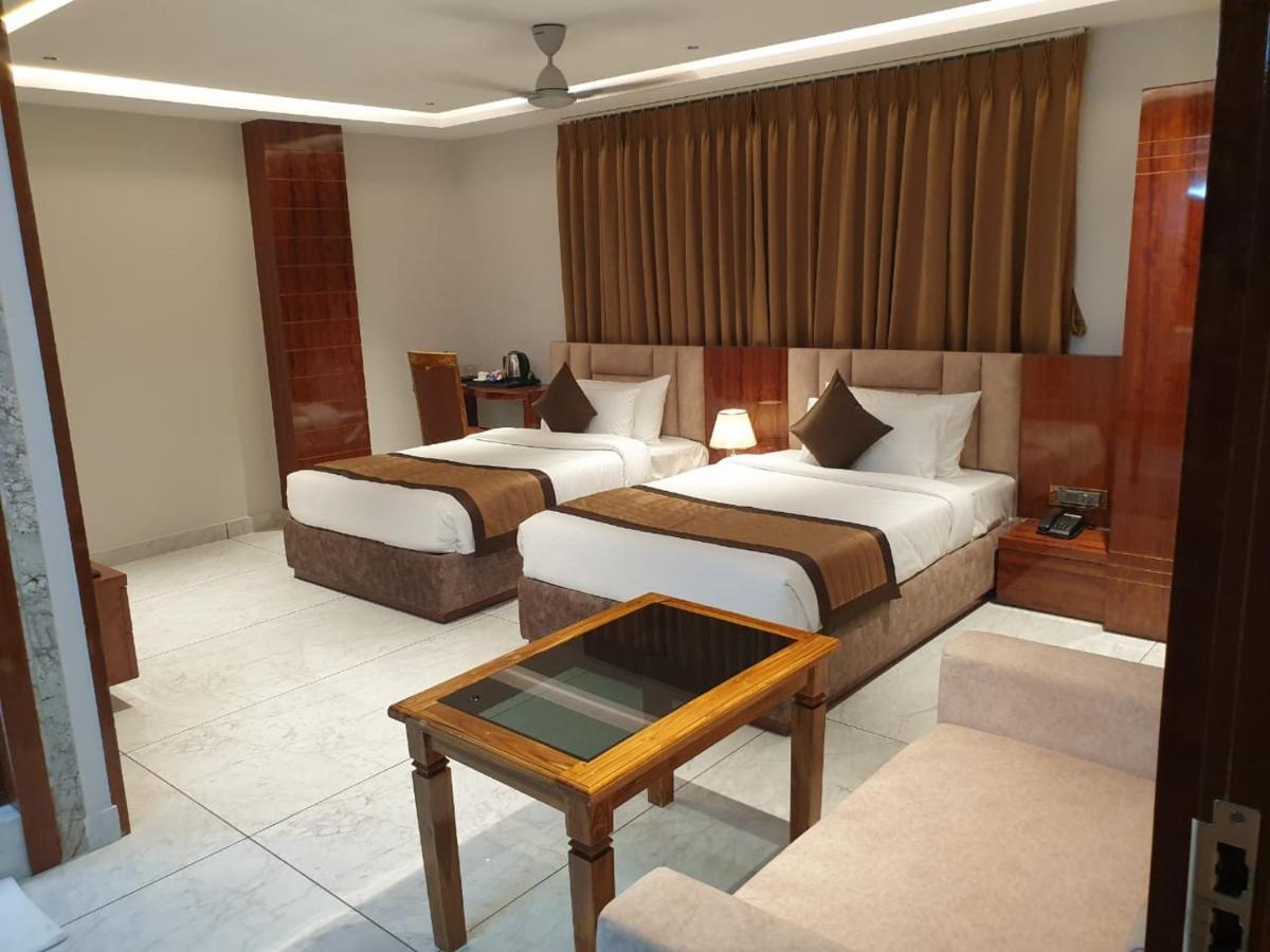 Hotel Suncity Palace Katihar Extérieur photo