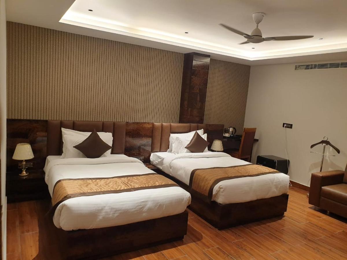 Hotel Suncity Palace Katihar Extérieur photo