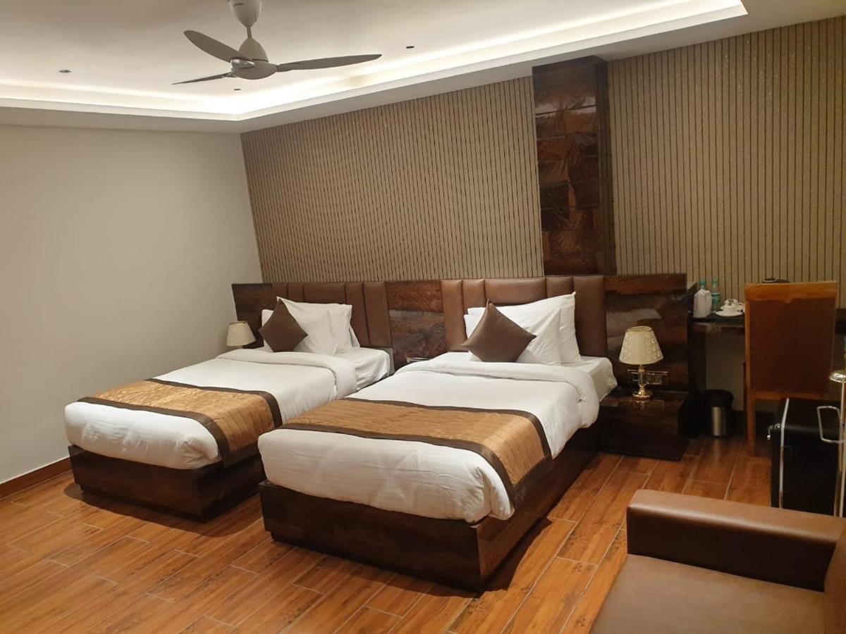 Hotel Suncity Palace Katihar Extérieur photo