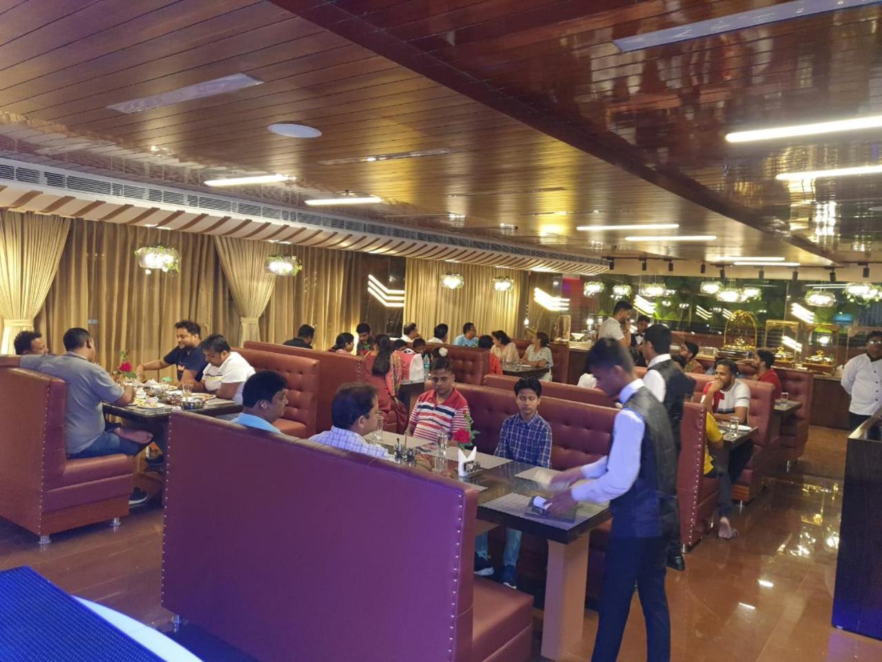 Hotel Suncity Palace Katihar Extérieur photo